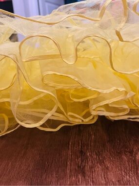 Malco Modes-Style 591 "Melonie", tea-length crinoline- 2014- EUC-SM-YELLOW